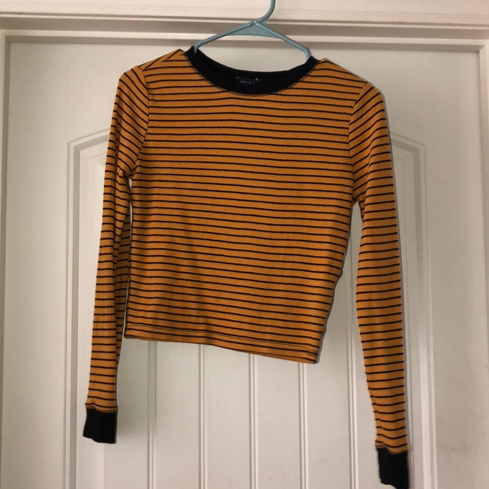 Cropped Yellow Shirt